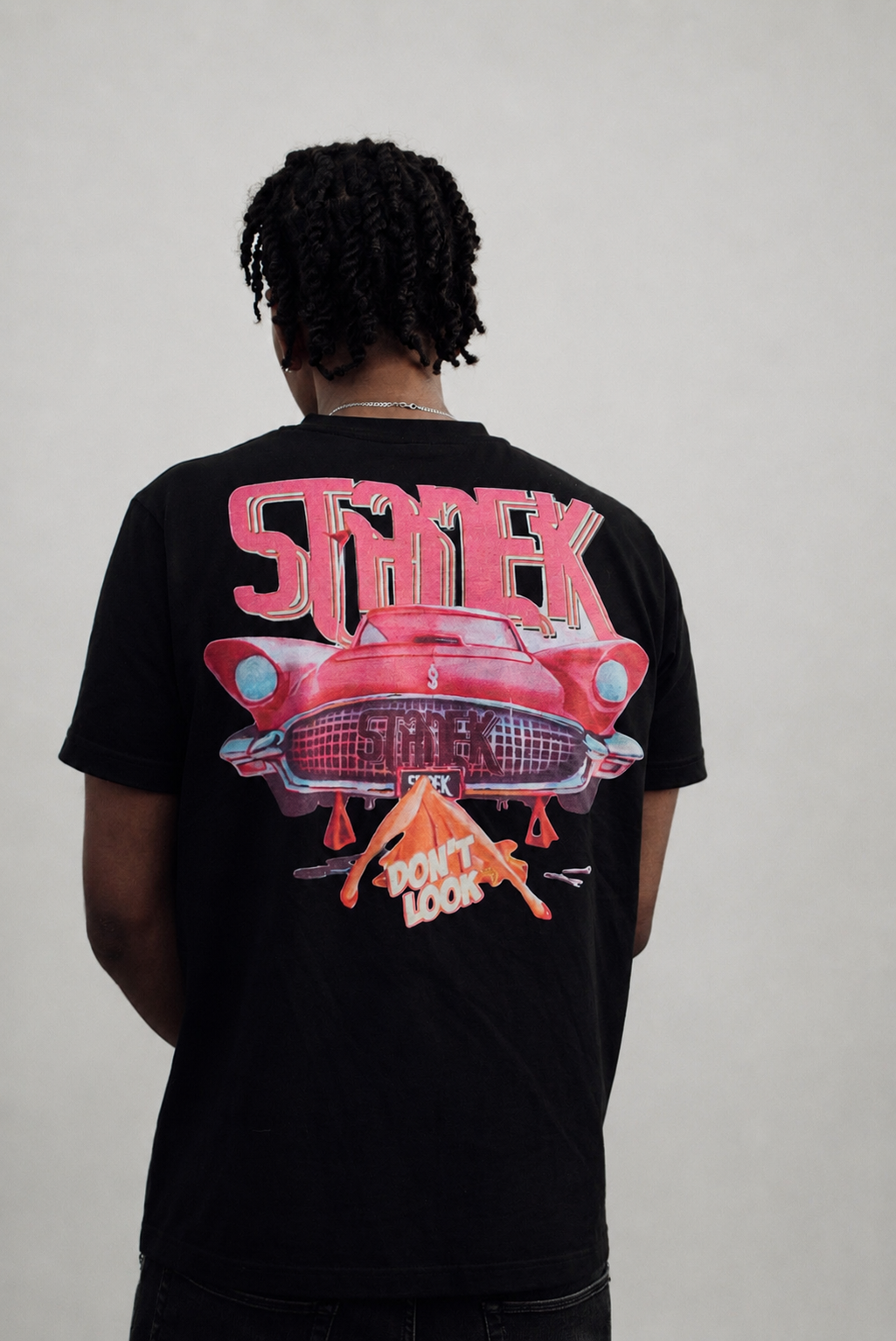 Don't Look Tee