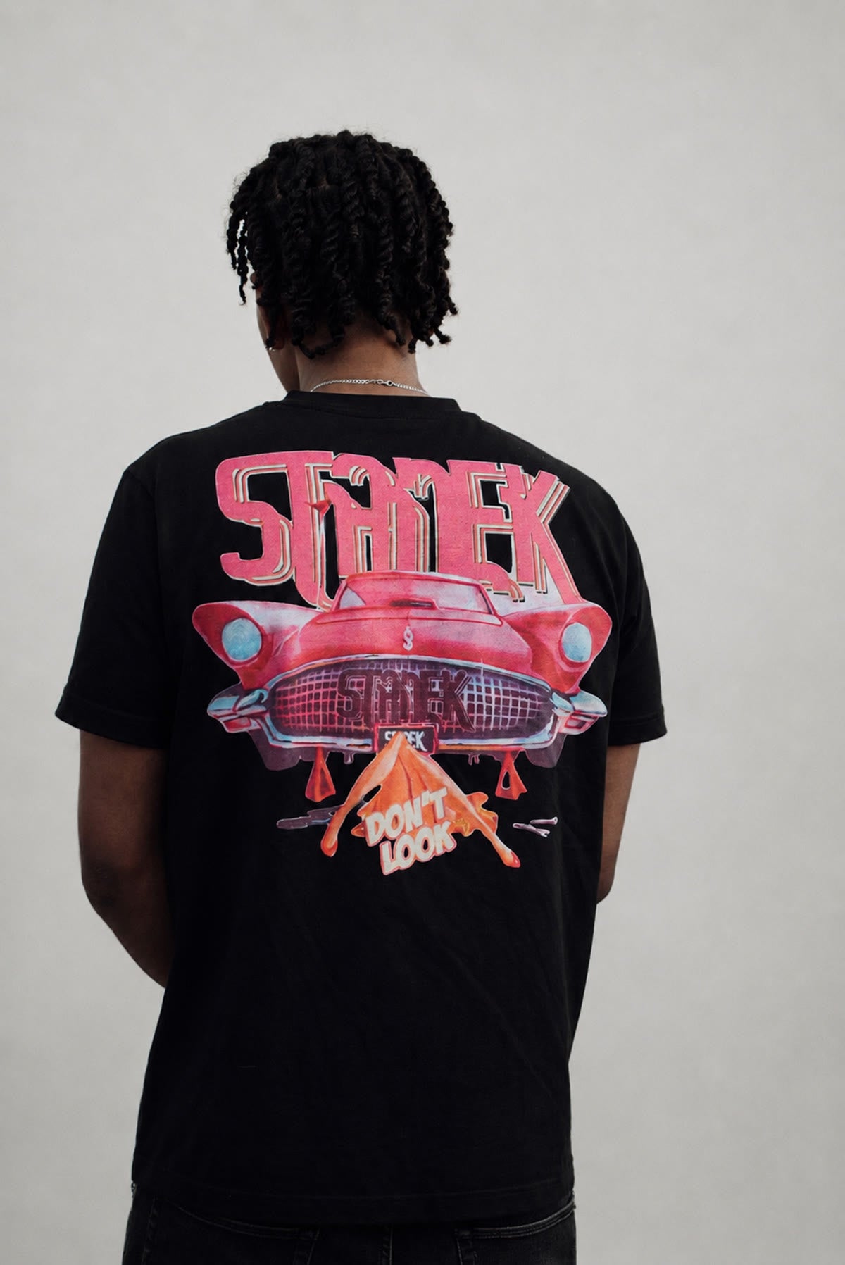 Don't Look Tee